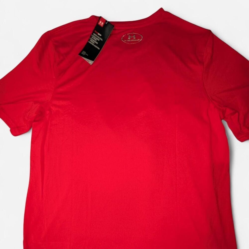 Red Under Armour University of Cincinnati T-shirt SIZE ADULT SMALL - NWT - Picture 3 of 6